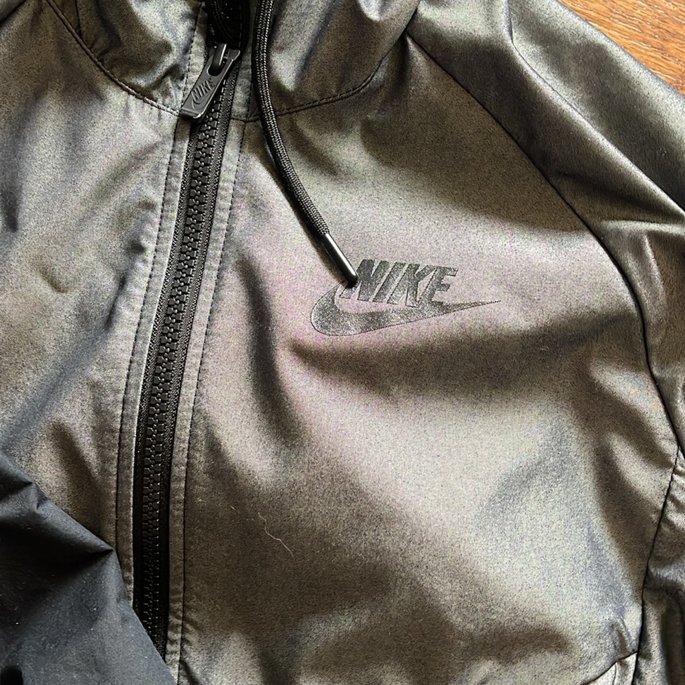 Nike Windrunner Chambray Tech Jacket Size Small L… - image 3